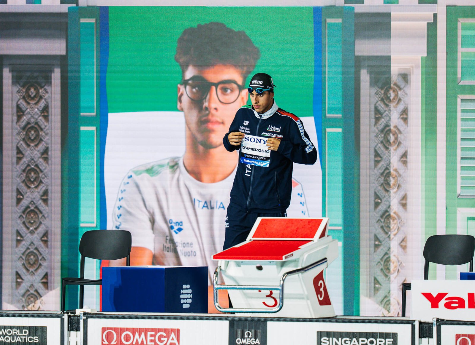 Carlos D’Ambrosio Storms to 100 Freestyle Title at World Juniors Carlos D’Ambrosio Storms to 100 Freestyle Title at World Juniors