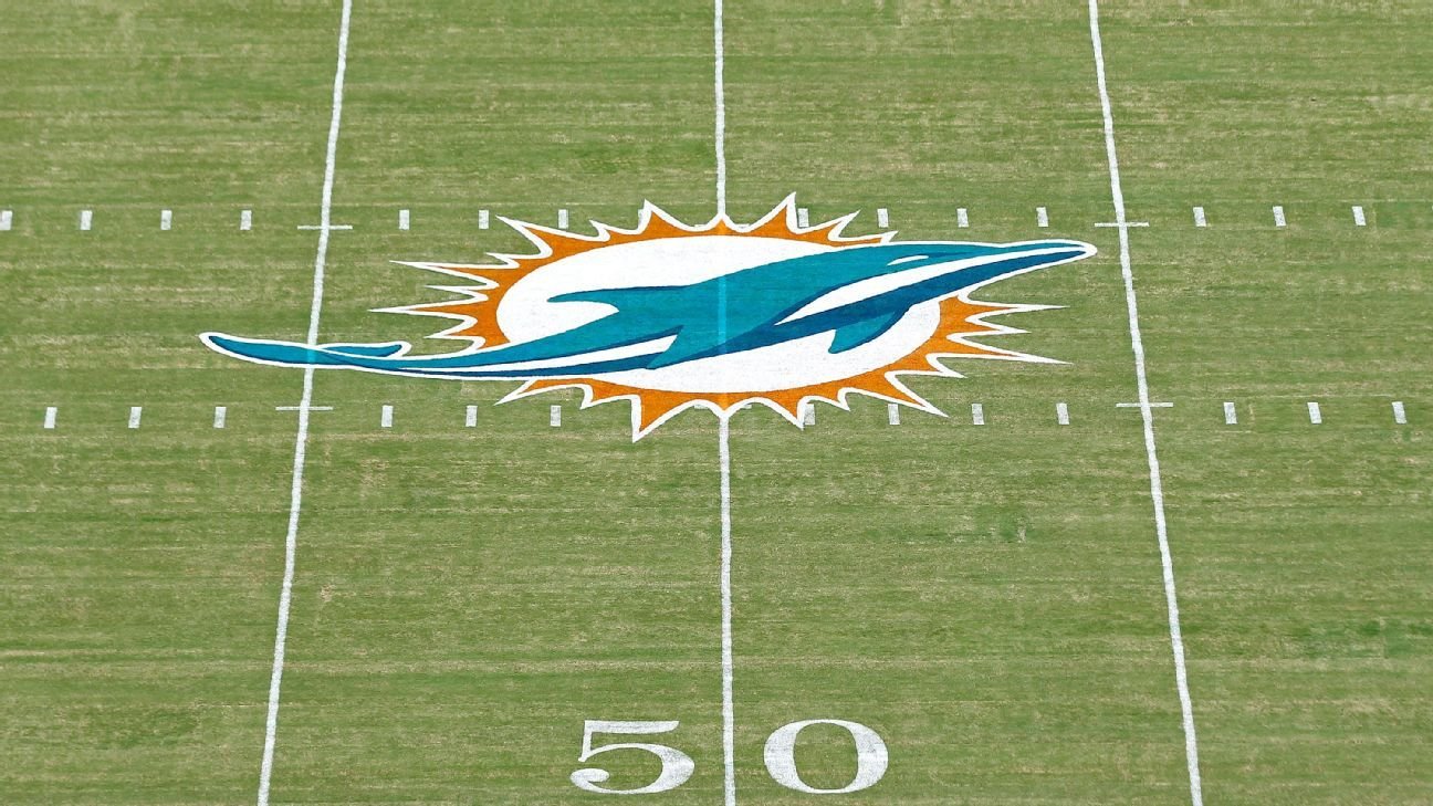 Dolphins OLB coach Ryan Crow arrested on battery charge Dolphins OLB coach Ryan Crow arrested on battery charge