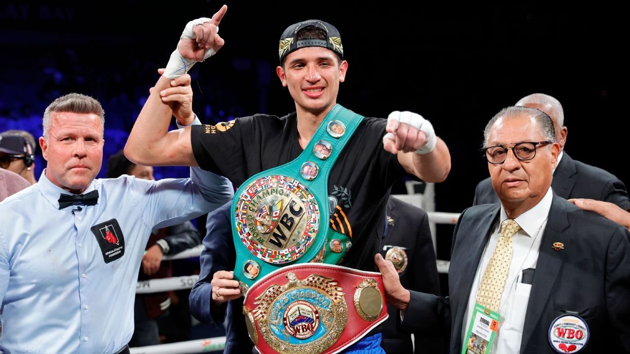 Fundora-Thurman set for MGM; Foster-Fulton added to undercard Fundora-Thurman set for MGM; Foster-Fulton added to undercard