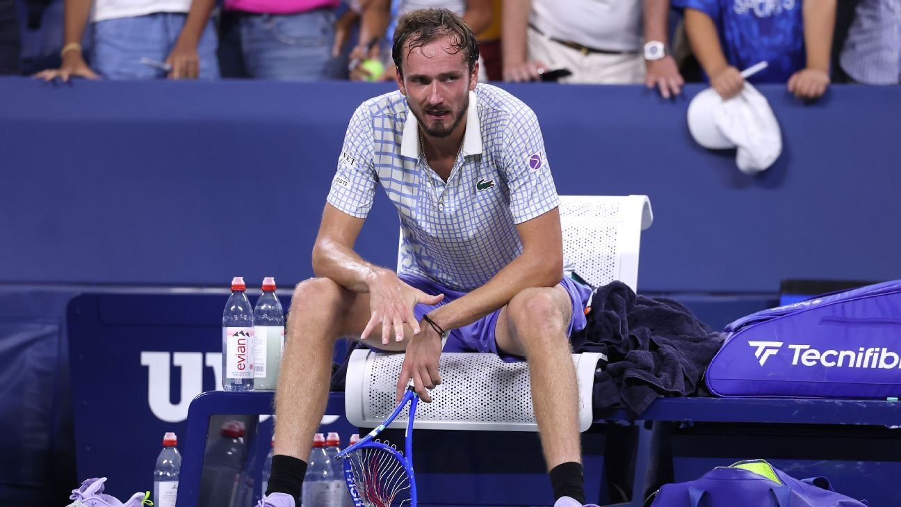 Daniil Medvedev splits from coach after US Open meltdown Daniil Medvedev splits from coach after US Open meltdown
