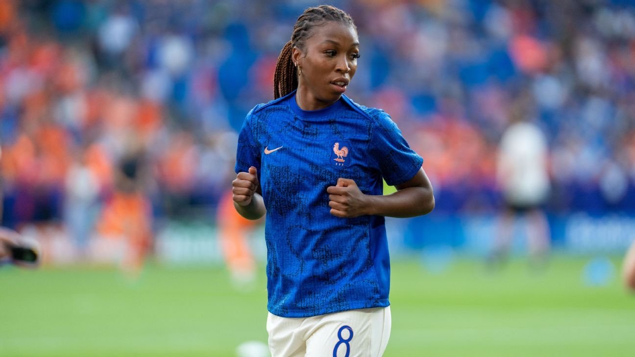Geyoro joins London City Lionesses in world-record deal – sources Geyoro joins London City Lionesses in world-record deal – sources