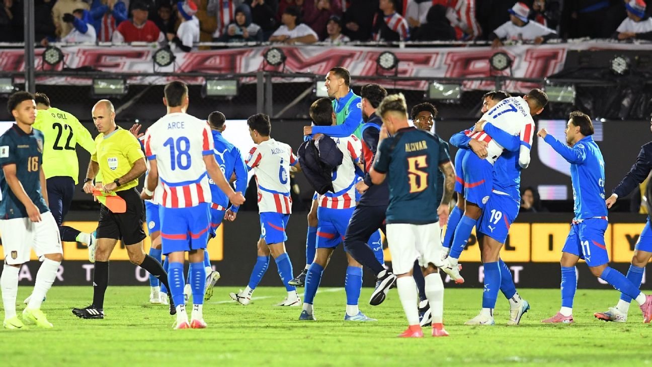 Paraguay declares public holiday after team’s World Cup return
