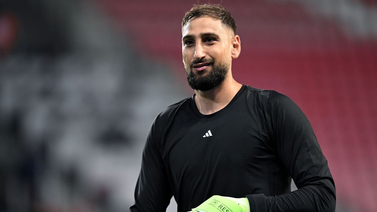 Focus on goalkeepers as Man United, Man City clash in derby Focus on goalkeepers as Man United, Man City clash in derby