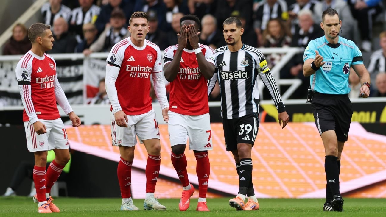 The VAR Review: Arsenal’s canceled penalty; Collins’ red-card escape