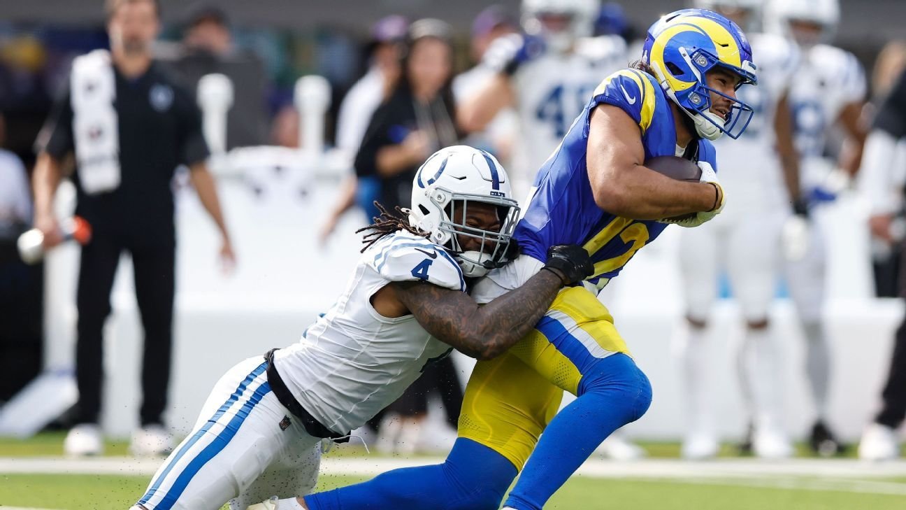 Colts’ Xavien Howard abruptly retires, citing ‘family first’ Colts’ Xavien Howard abruptly retires, citing ‘family first’