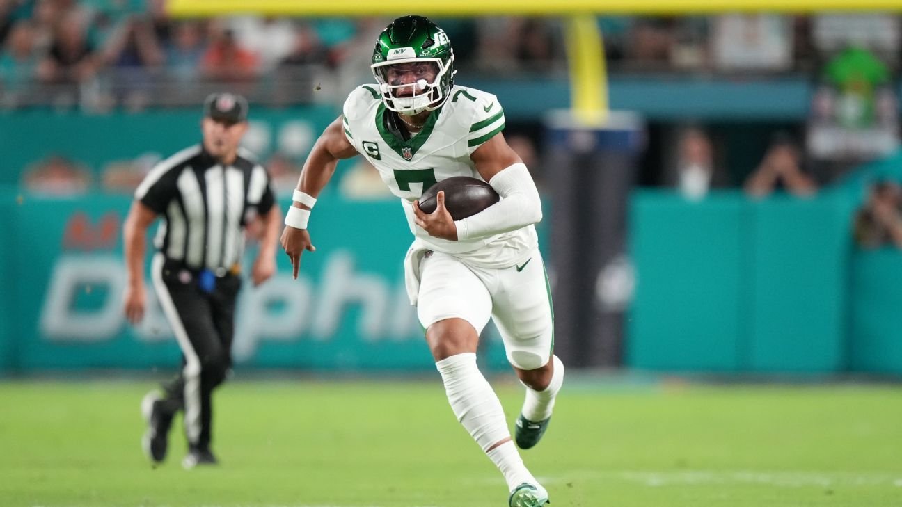 Why QB Justin Fields could run into Jets, NFL history books Why QB Justin Fields could run into Jets, NFL history books