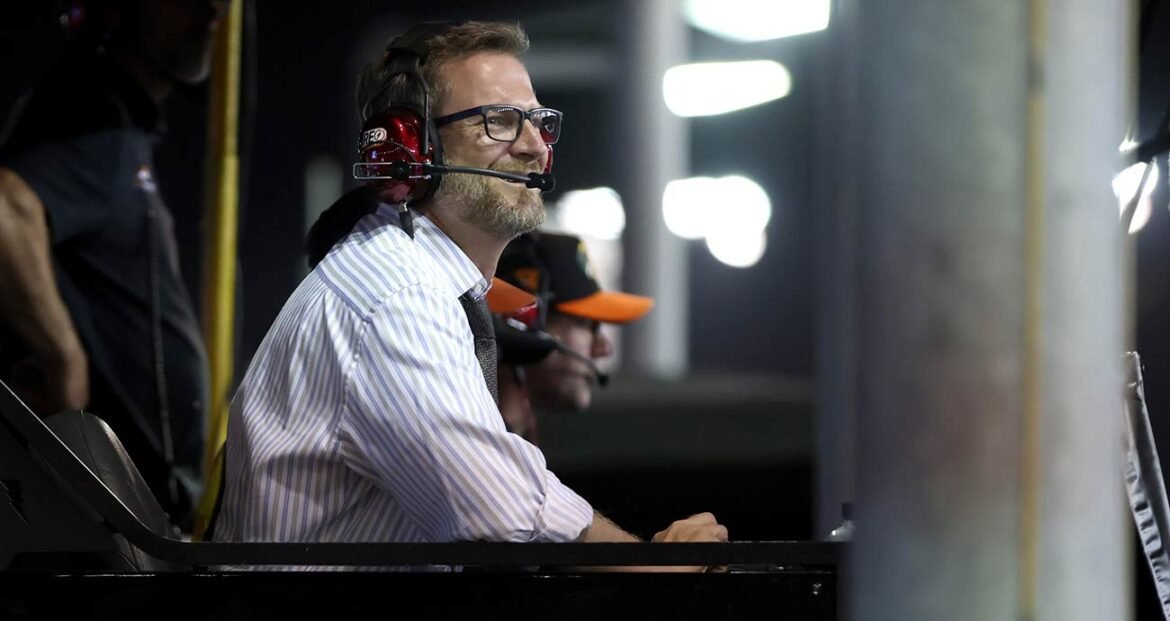 1760012812_2024-may07-dale-earnhardt-jr-main-image.jpg