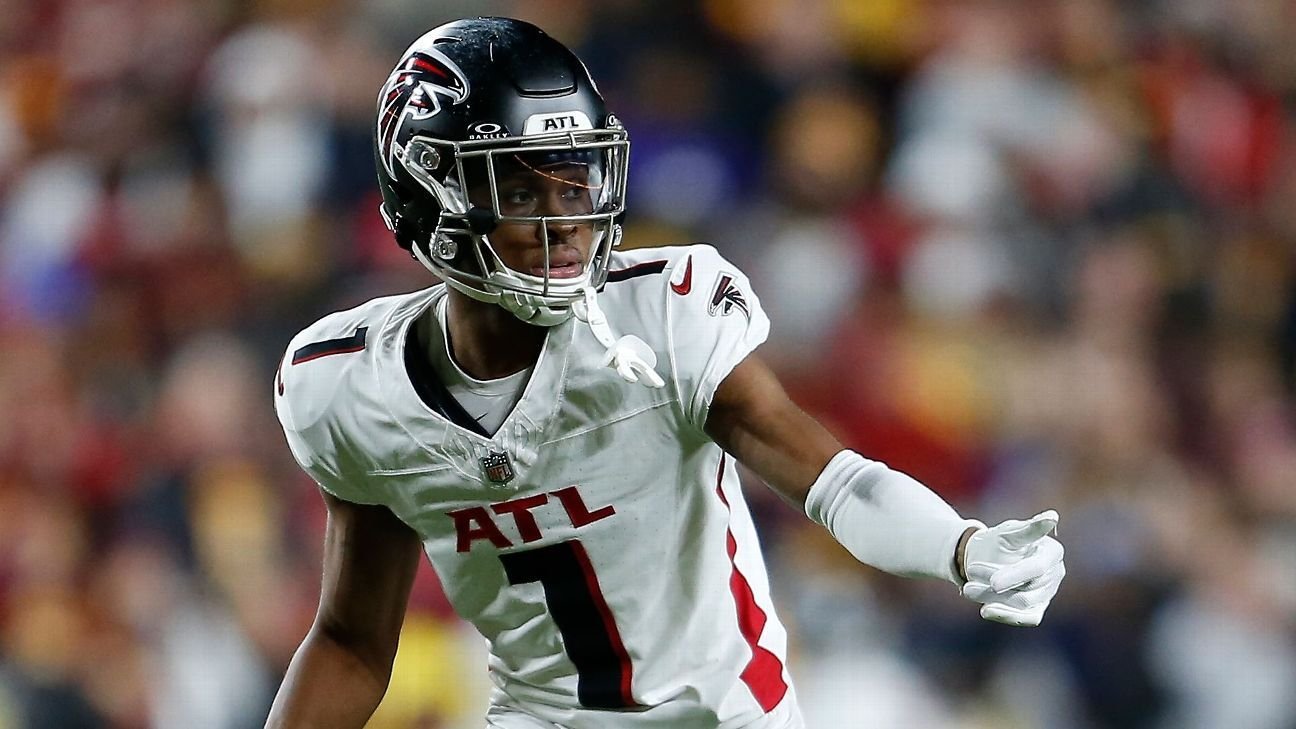 Falcons rule WR Darnell Mooney (hamstring) out vs. Bills Falcons rule WR Darnell Mooney (hamstring) out vs. Bills