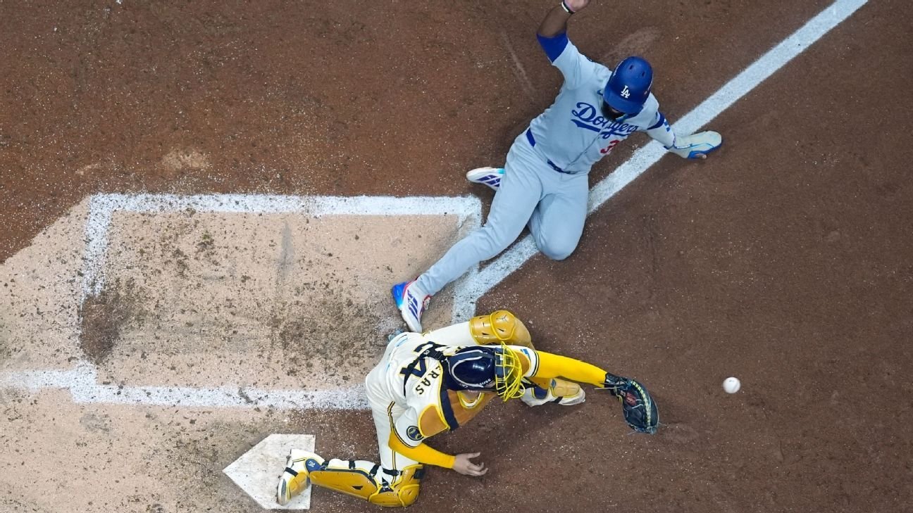 Brewers pull off 8-6-2 double play vs. Dodgers in NLCS Game 1 Brewers pull off 8-6-2 double play vs. Dodgers in NLCS Game 1