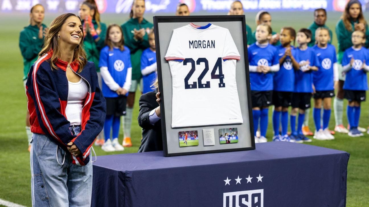 USWNT pays tribute to Alex Morgan at Portugal friendly USWNT pays tribute to Alex Morgan at Portugal friendly