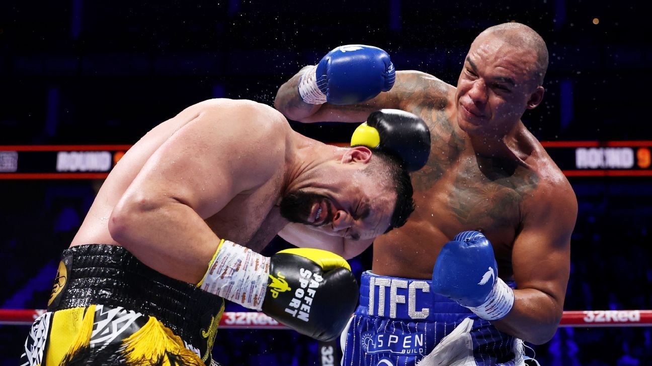 Wardley shocks Parker with late stoppage, calls out Usyk Wardley shocks Parker with late stoppage, calls out Usyk