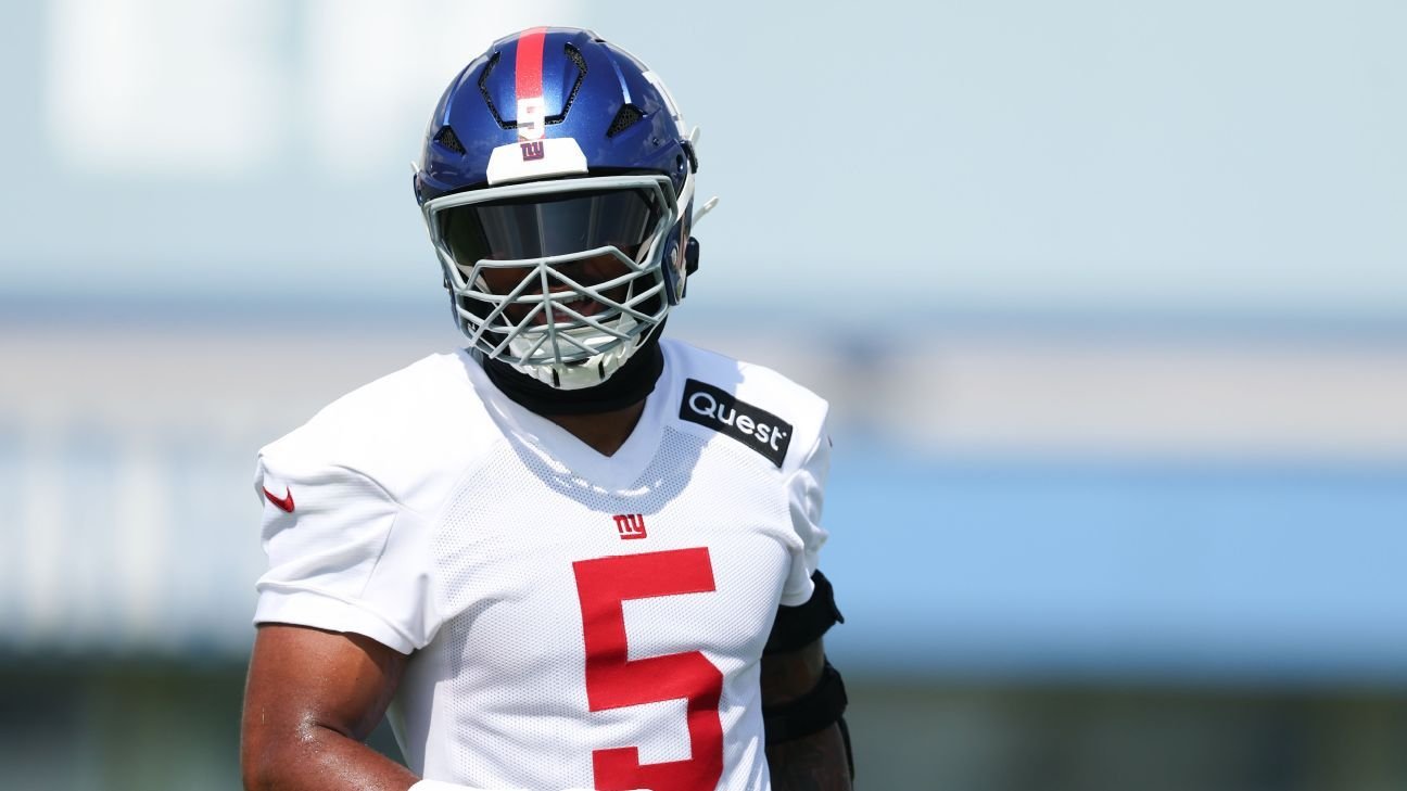 Giants’ Kayvon Thibodeaux miffed as tush push fumble not called