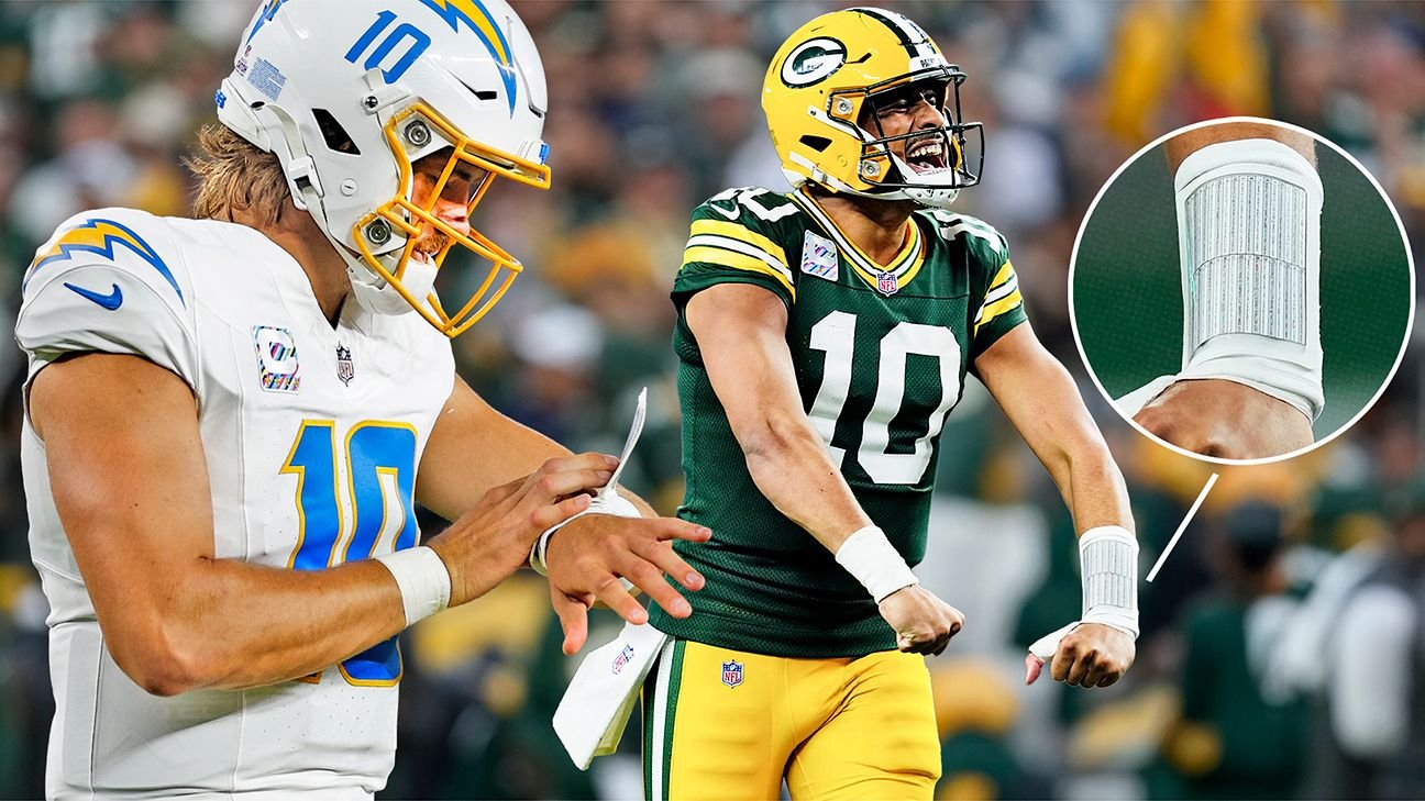 Why some NFL QBs use play-sheet wristbands and others don’t Why some NFL QBs use play-sheet wristbands and others don’t