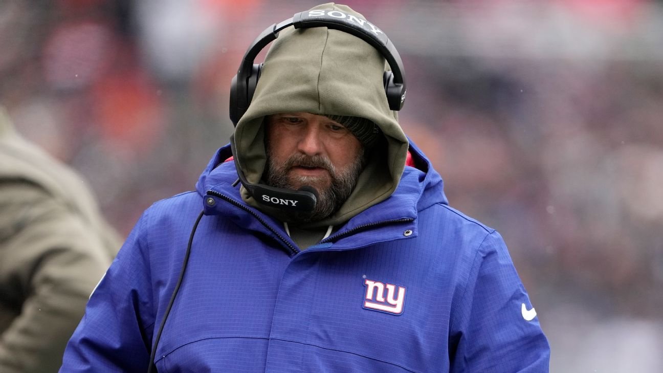 Sources: Brian Daboll out as Giants’ coach after loss to Bears Sources: Brian Daboll out as Giants’ coach after loss to Bears