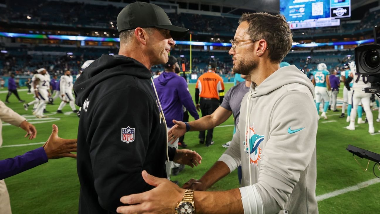 Sources: Chargers expected to hire Mike McDaniel as OC Sources: Chargers expected to hire Mike McDaniel as OC