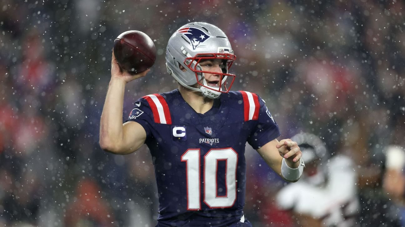 Patriots QB Maye misses practice with illness, Vrabel says Patriots QB Maye misses practice with illness, Vrabel says