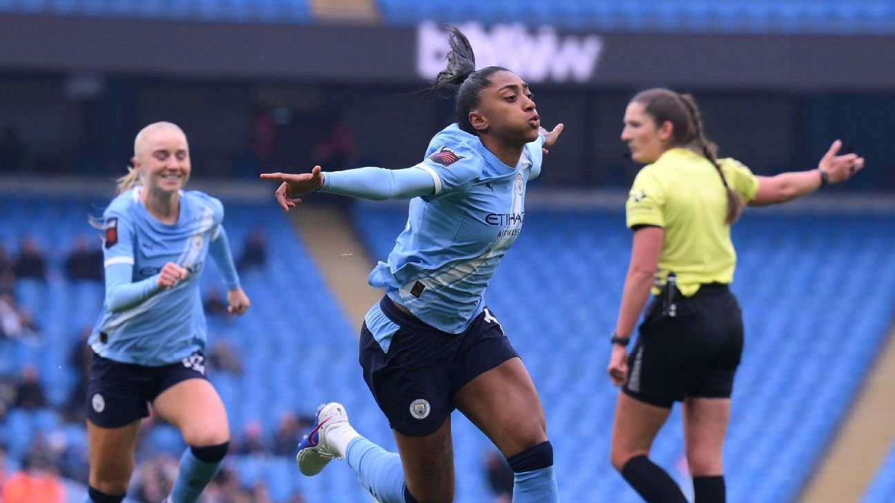 Chelsea’s WSL title run is over, as ruthless Man City make huge statement Chelsea’s WSL title run is over, as ruthless Man City make huge statement