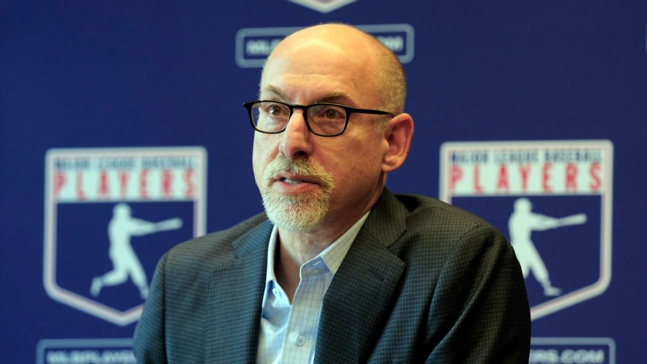 Clark’s ‘unforeseen’ MLBPA exit won’t hurt CBA plan, exec says Clark’s ‘unforeseen’ MLBPA exit won’t hurt CBA plan, exec says