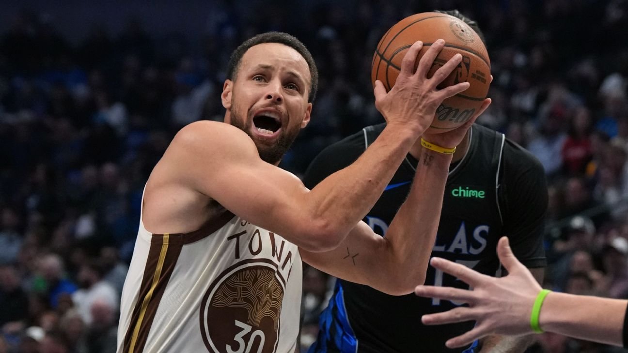 MRI on Stephen Curry’s knee comes back clean, sources say MRI on Stephen Curry’s knee comes back clean, sources say