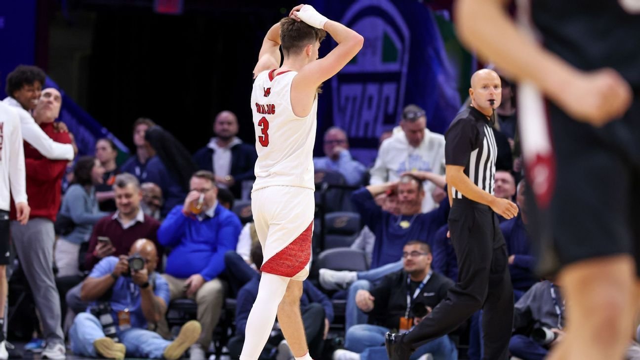 MAC commissioner confident of 2 bids despite Miami (Ohio) loss MAC commissioner confident of 2 bids despite Miami (Ohio) loss