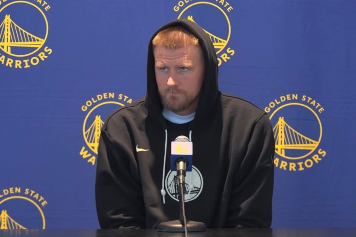 Kristaps Porzingis exits with back soreness in loss Kristaps Porzingis exits with back soreness in loss