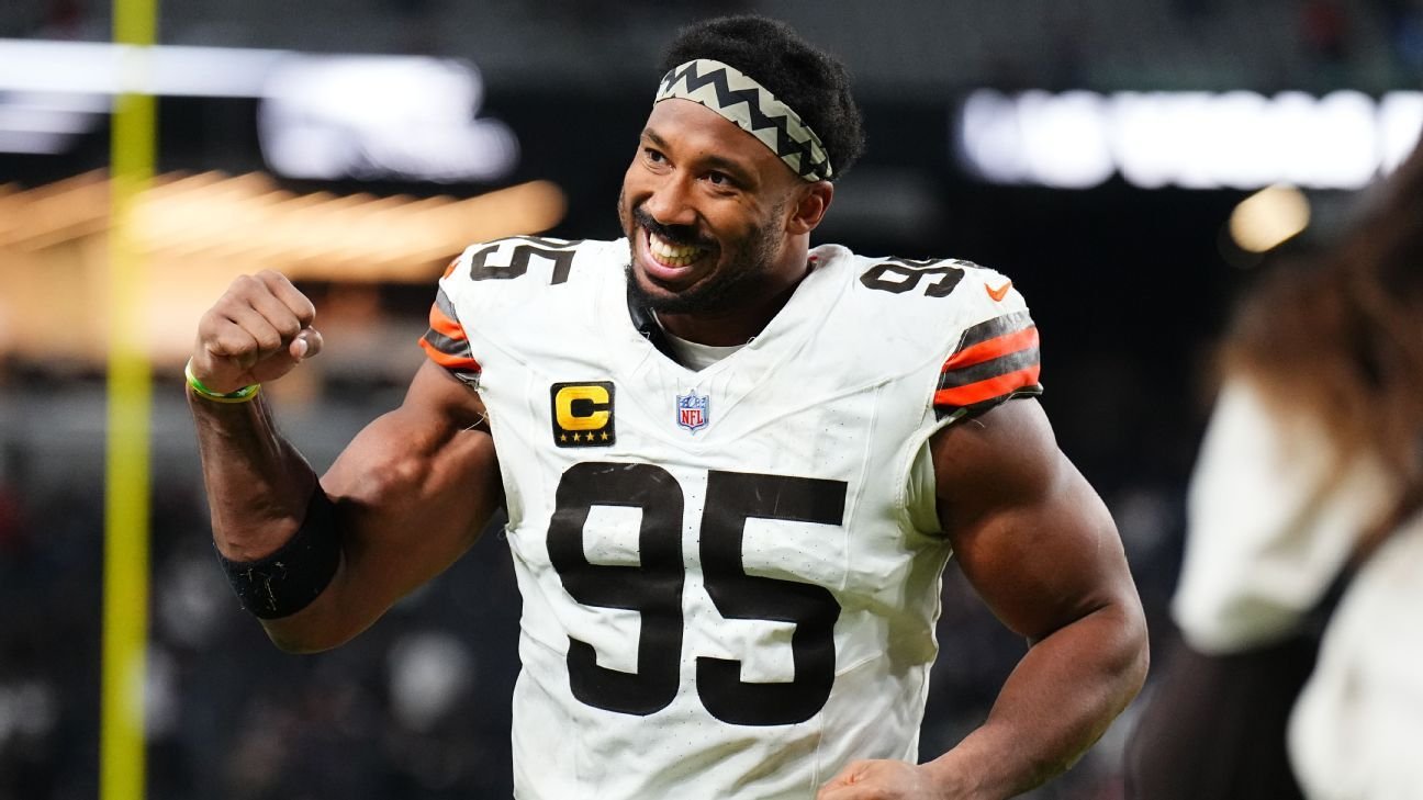 Sources: Browns, Myles Garrett modify language in contract Sources: Browns, Myles Garrett modify language in contract