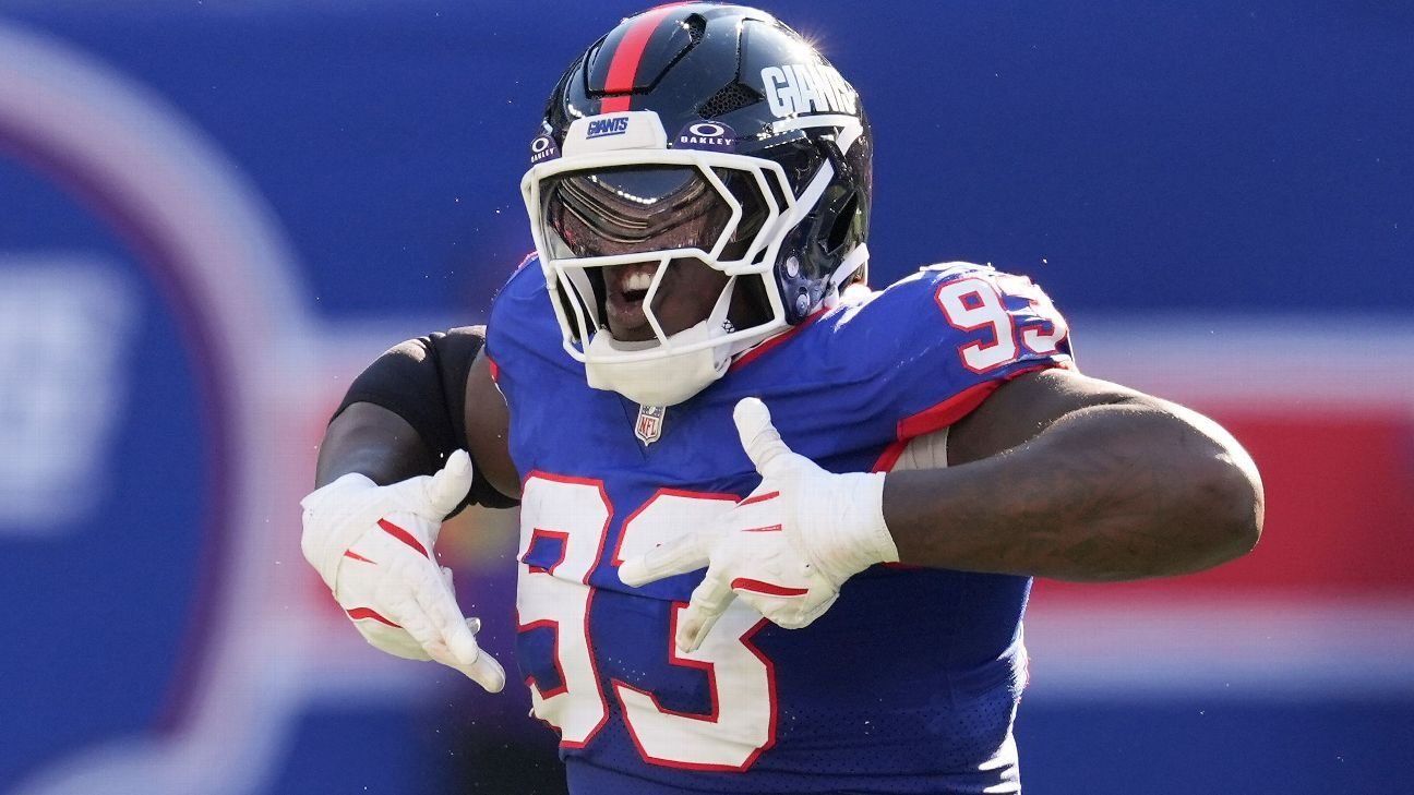 Buccaneers re-signing DT Rakeem Nunez-Roches, source says Buccaneers re-signing DT Rakeem Nunez-Roches, source says