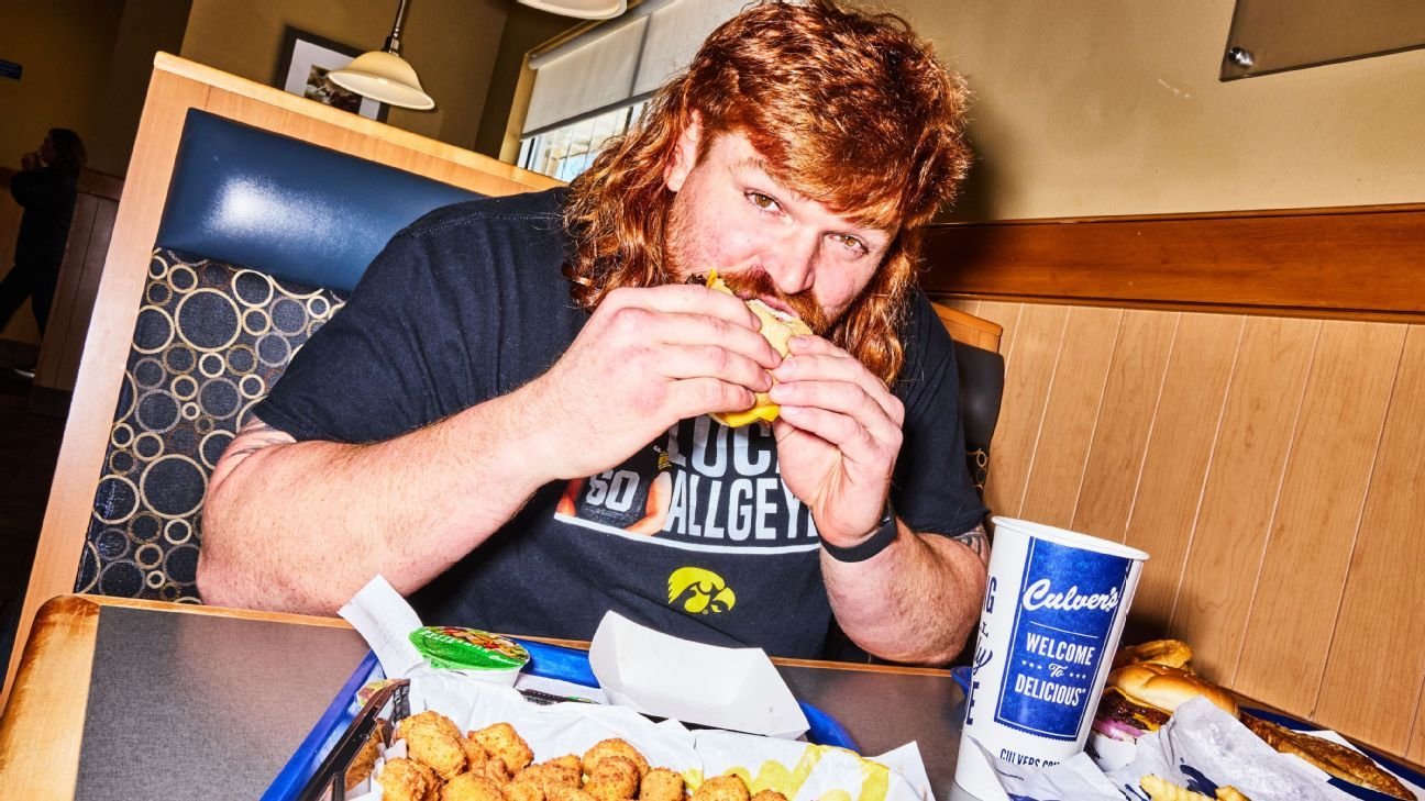 Meet Iowa’s Gennings Dunker, the NFL draft’s viral star Meet Iowa’s Gennings Dunker, the NFL draft’s viral star
