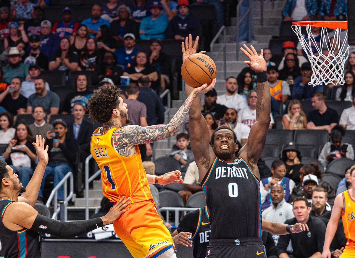 Adam Silver warns NBA teams about tanking penalties Adam Silver warns NBA teams about tanking penalties