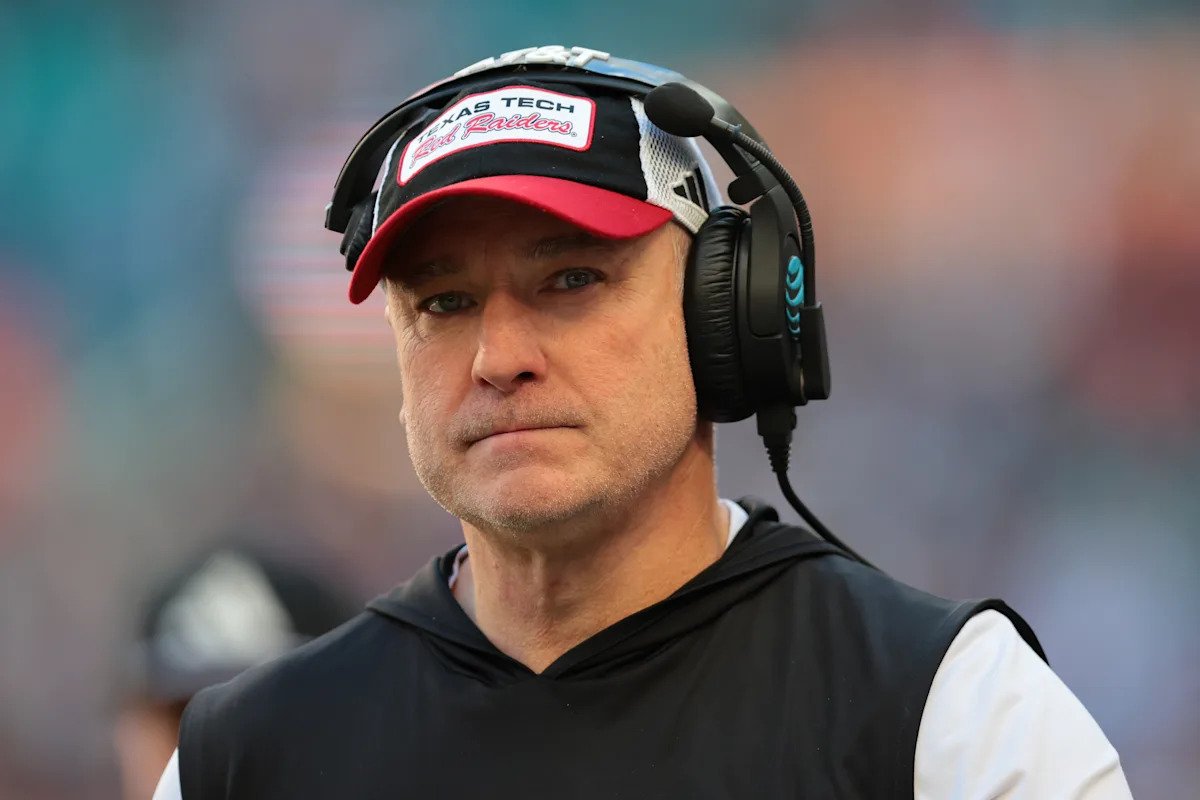 It’s time for Texas Tech to bite the bullet, move on from Brendan Sorsby It’s time for Texas Tech to bite the bullet, move on from Brendan Sorsby
