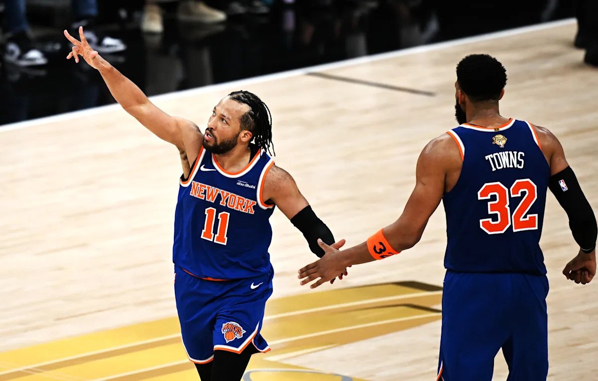 NBA Finals: ‘Drive, kick, make the right reads’ — The Knicks vs. Victor Wembanyama, summed up in one play NBA Finals: ‘Drive, kick, make the right reads’ — The Knicks vs. Victor Wembanyama, summed up in one play