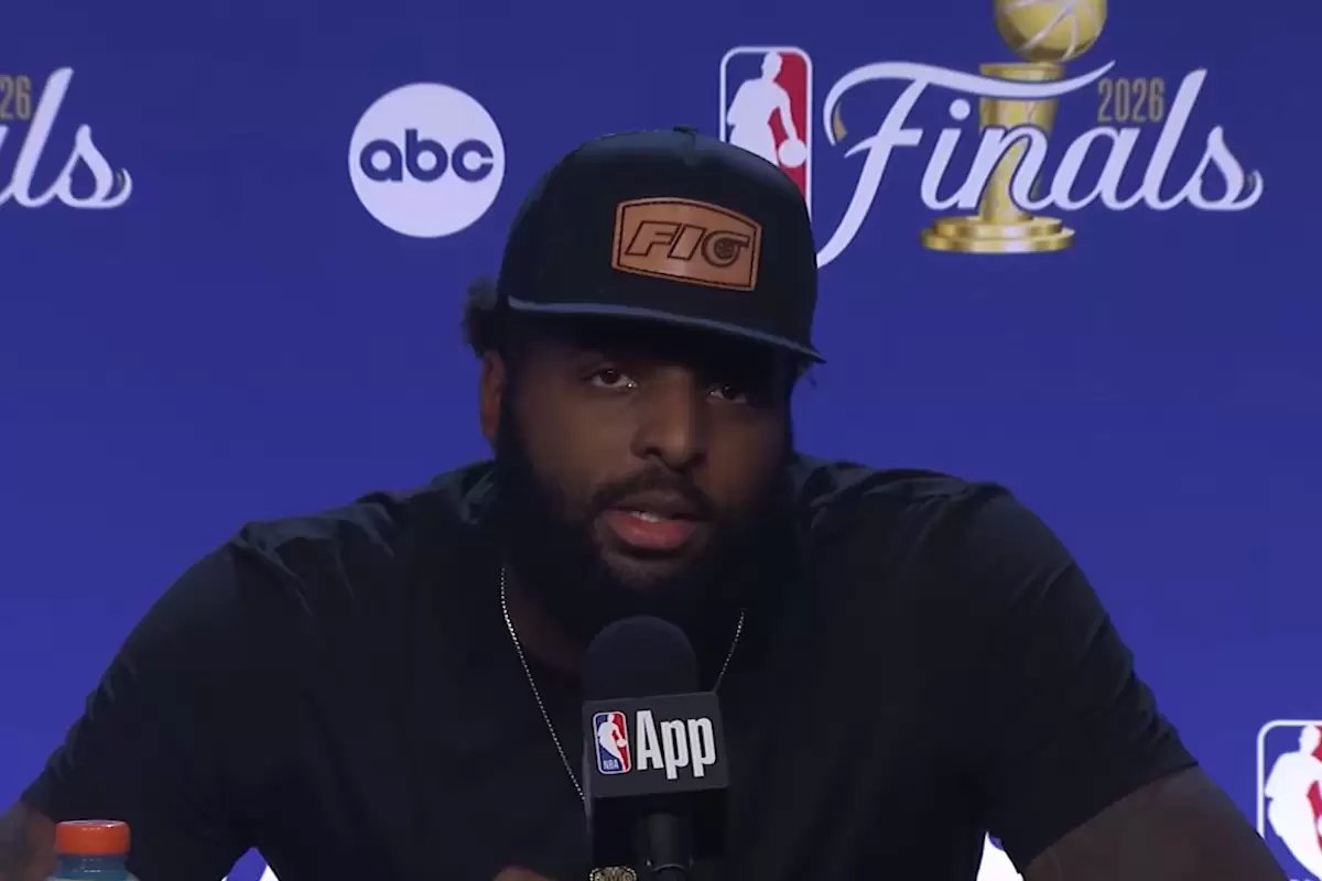 Lakers linked to Mitchell Robinson Lakers linked to Mitchell Robinson