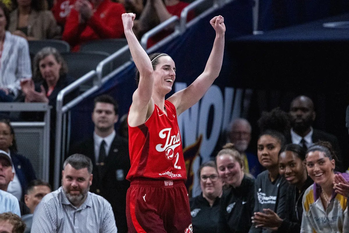 Slo-Mo video of Caitlin Clark’s spin move against Dream is a must-see Slo-Mo video of Caitlin Clark’s spin move against Dream is a must-see
