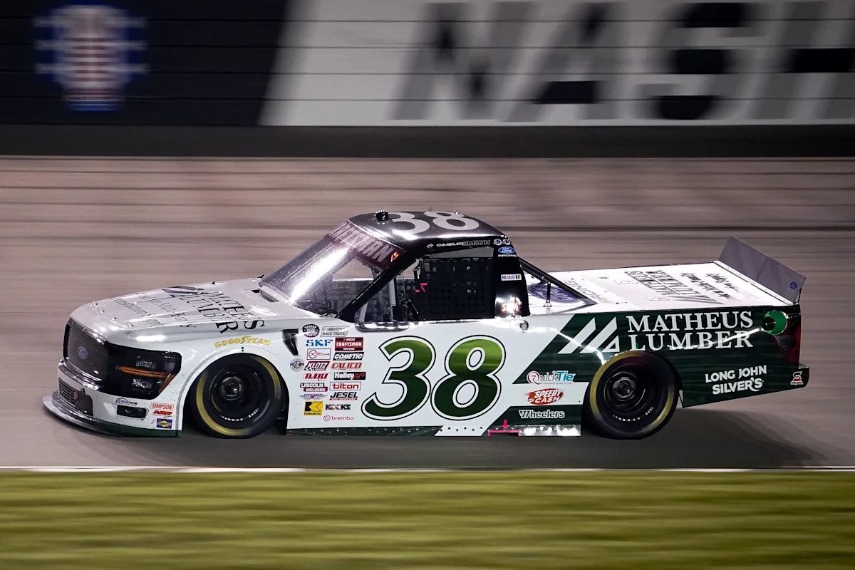 What channel is the NASCAR Truck Series Indianapolis race on today? Time, TV schedule What channel is the NASCAR Truck Series Indianapolis race on today? Time, TV schedule