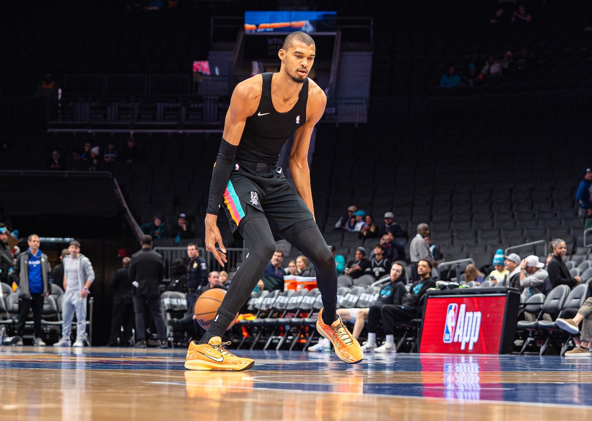 Chris Bosh warns Victor Wembanyama after blood clot Chris Bosh warns Victor Wembanyama after blood clot