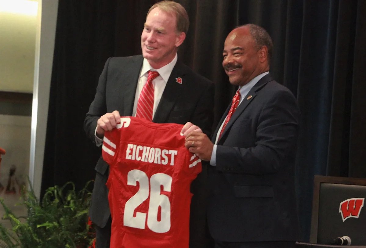 Wisconsin AD Shawn Eichorst is ‘breath of fresh air,’ Greg Gard says Wisconsin AD Shawn Eichorst is ‘breath of fresh air,’ Greg Gard says