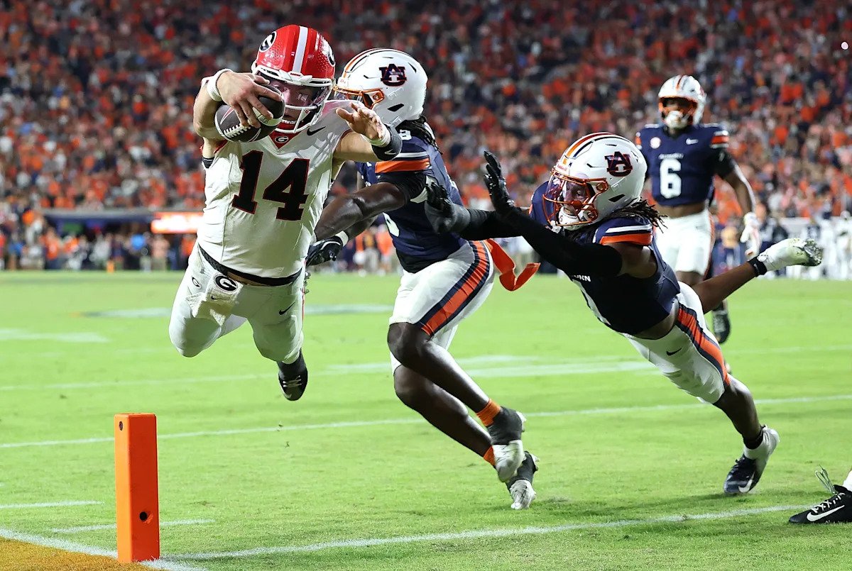 Social media reacts to Georgia football’s wild comeback win at Auburn Social media reacts to Georgia football’s wild comeback win at Auburn