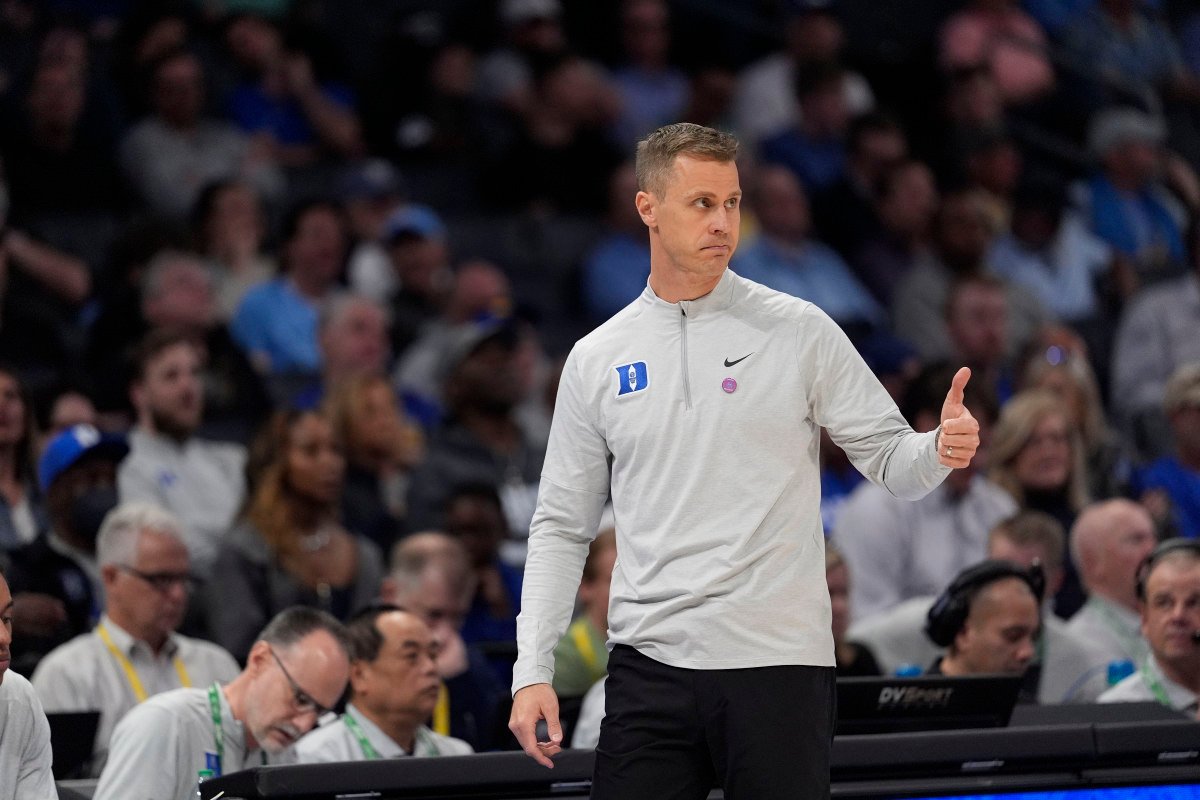 Duke Makes Clear Move on Emerging College Basketball Recruit Duke Makes Clear Move on Emerging College Basketball Recruit