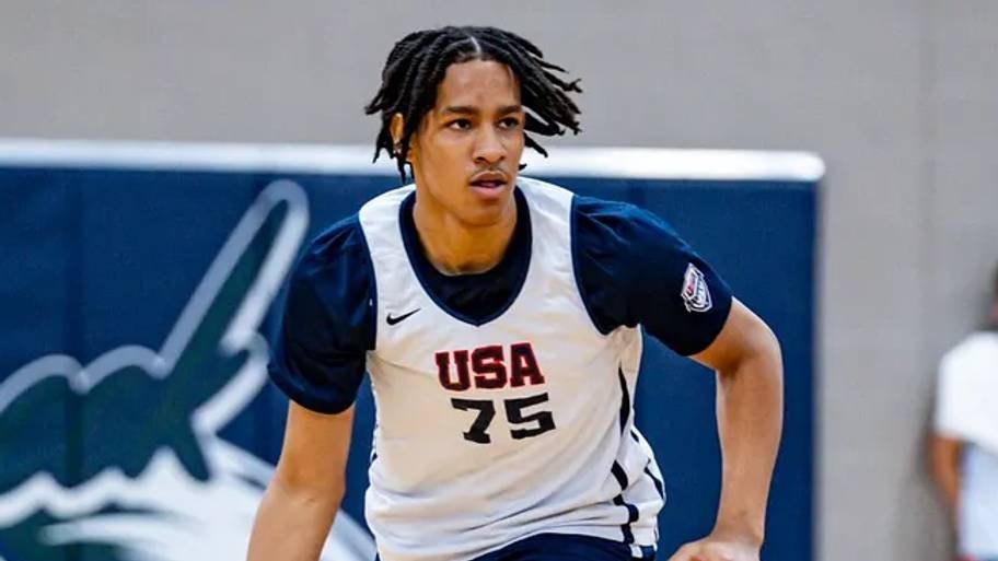 Calipari’s International Pursuit Helps Razorbacks Gain Commitment From 5-Star Guard Calipari’s International Pursuit Helps Razorbacks Gain Commitment From 5-Star Guard
