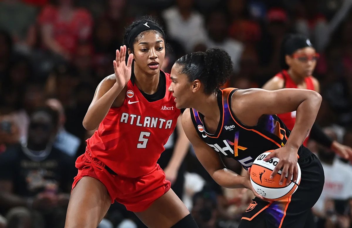 Angel Reese jokes Dream avoided ‘crash out’ over rigid WNBA referees Angel Reese jokes Dream avoided ‘crash out’ over rigid WNBA referees