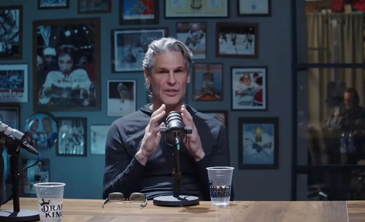 Stu Grimson Shares Memories Of Fights Against Late Red Wings Enforcer Bob Probert Stu Grimson Shares Memories Of Fights Against Late Red Wings Enforcer Bob Probert