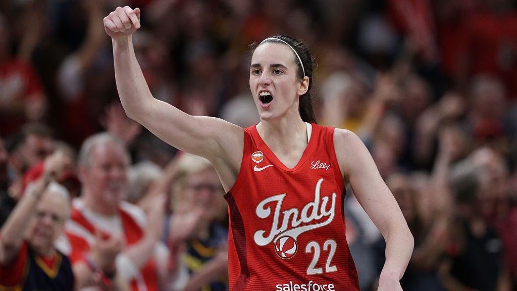 Clark makes WNBA history with 45 points and 10 assists Clark makes WNBA history with 45 points and 10 assists