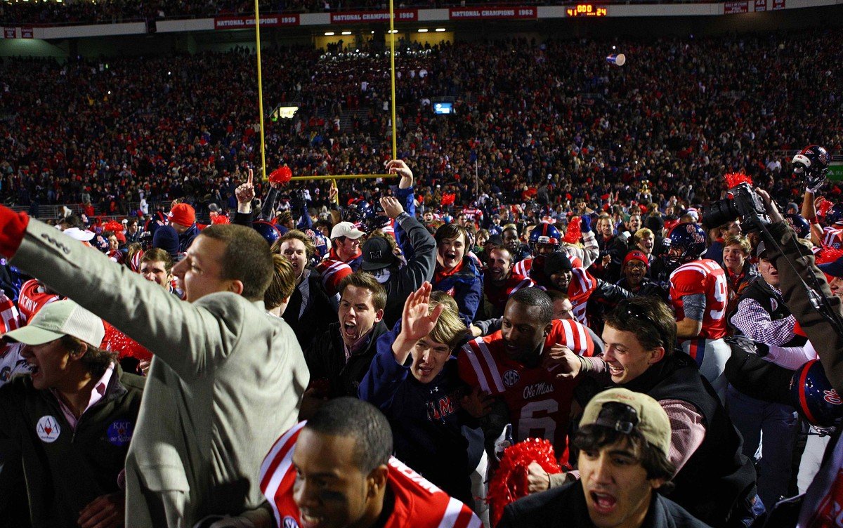 Fans Outraged After Historic College Football Rivalry Game Announcement Fans Outraged After Historic College Football Rivalry Game Announcement