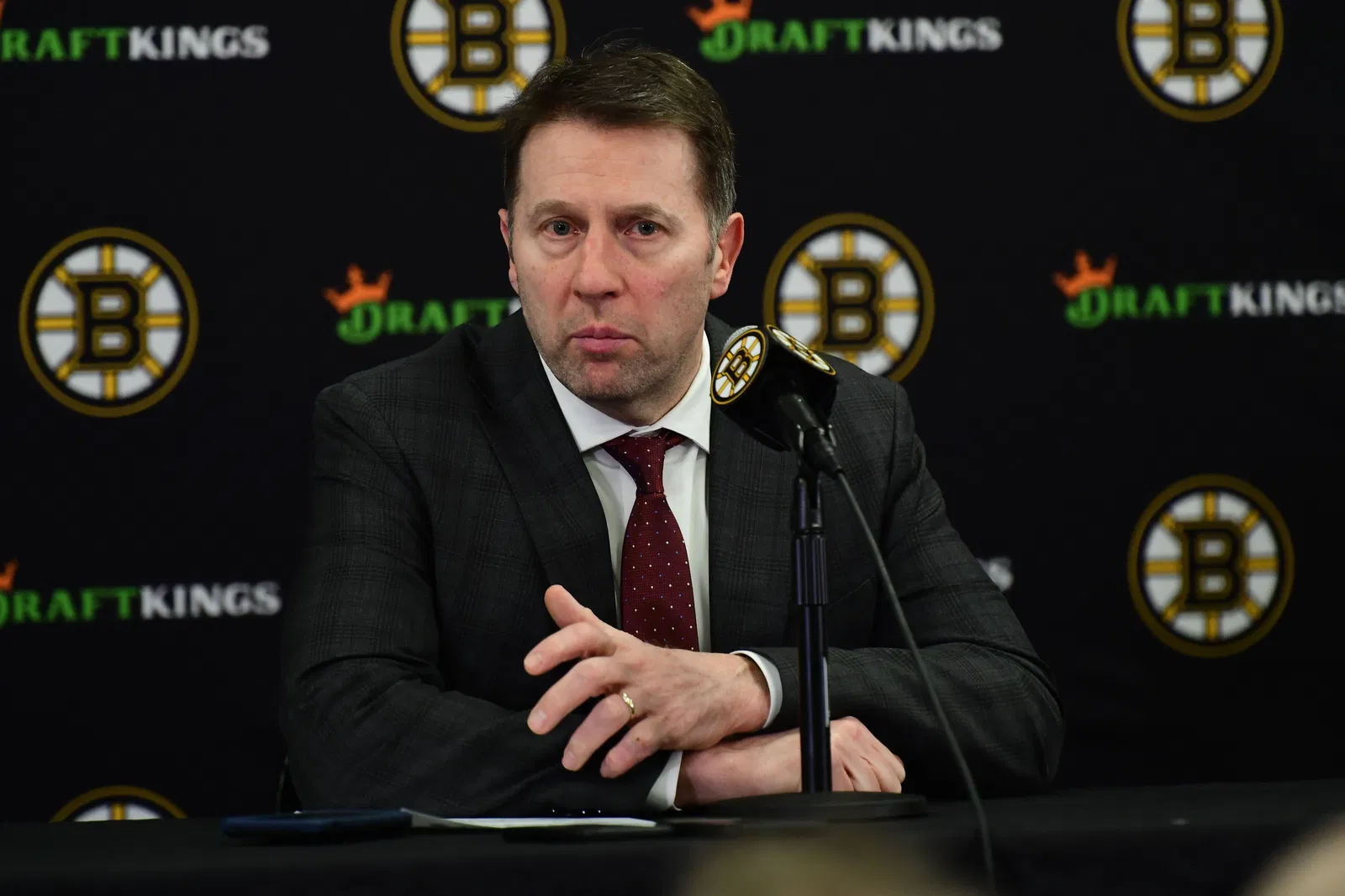 Report: Maple Leafs Could Target Bruins Interim Head Coach Joe Sacco To Fill Lane Lambert's Vacated Role Report: Maple Leafs Could Target Bruins Interim Head Coach Joe Sacco To Fill Lane Lambert's Vacated Role