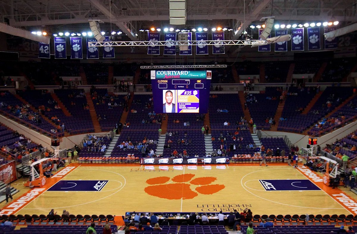 Is Clemson ranked? Check out the preseason AP Top 25 men’s college basketball poll
