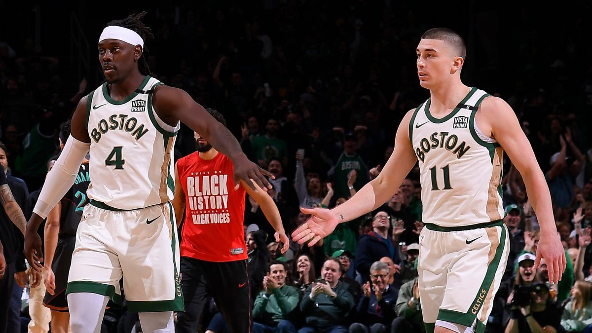 Holiday says Pritchard was toughest Celtics teammate to guard – NBC Sports Boston