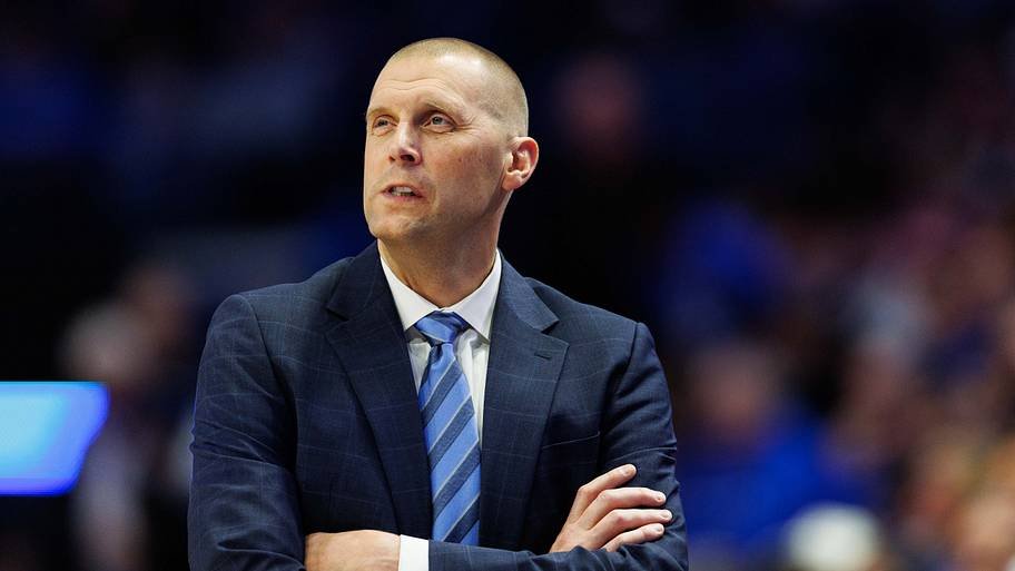 Will Kentucky coach Mark Pope change the way he distributes minutes this season? Will Kentucky coach Mark Pope change the way he distributes minutes this season?