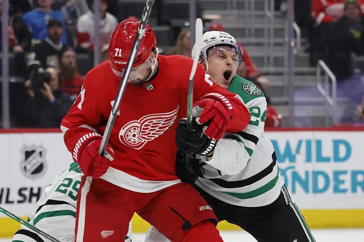 Report Reveals Red Wings’ Asking Price For Dylan Larkin Was Another Stars’ 40-Goal Forward Report Reveals Red Wings’ Asking Price For Dylan Larkin Was Another Stars’ 40-Goal Forward