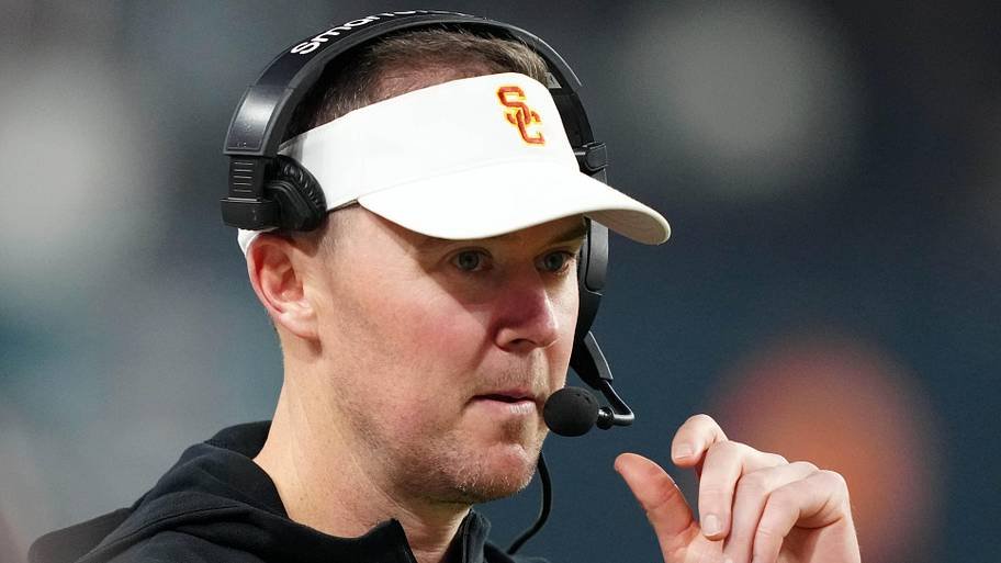 USC Offers Texas Four-Star Offensive Tackle With Big Recruiting Upside USC Offers Texas Four-Star Offensive Tackle With Big Recruiting Upside