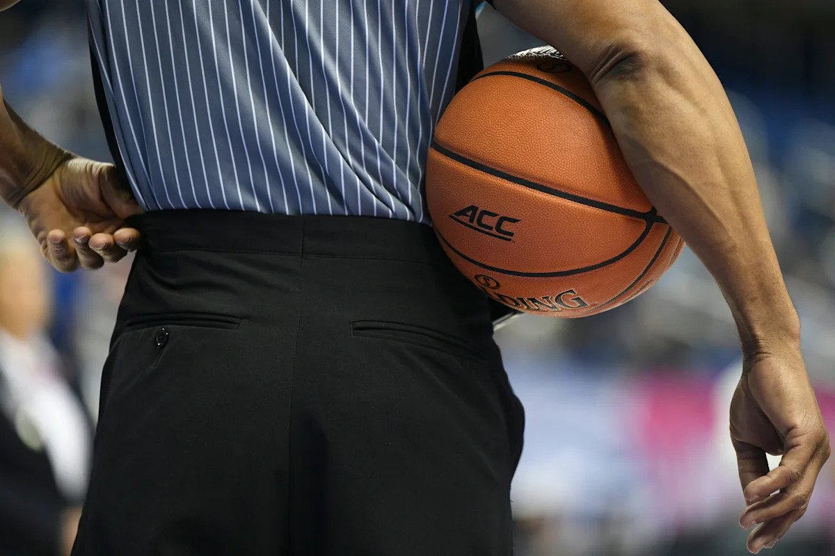 Eight conferences form alliance to improve women’s basketball officiating Eight conferences form alliance to improve women’s basketball officiating
